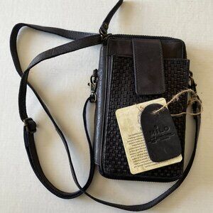 NWT Milo Leather Crossbody Phone Bag Made in Canada